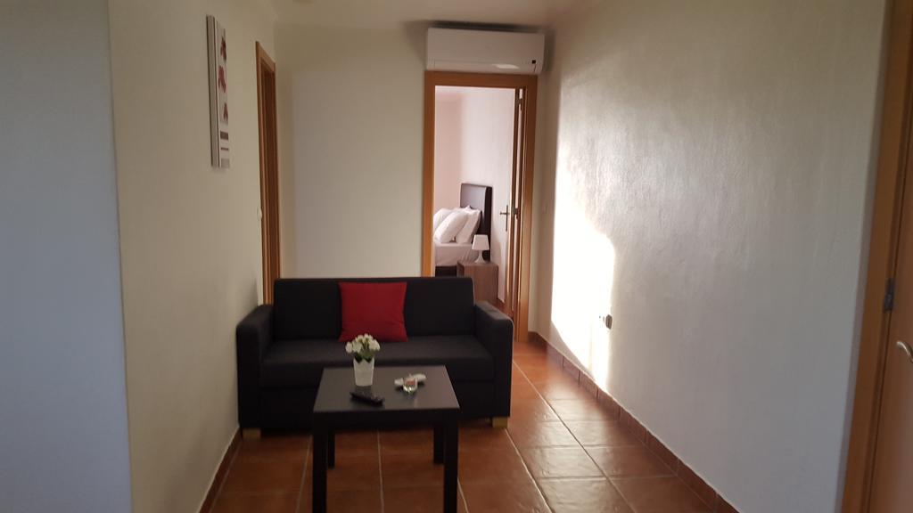 Hotel Monte Da Barragem Montargil Exterior foto