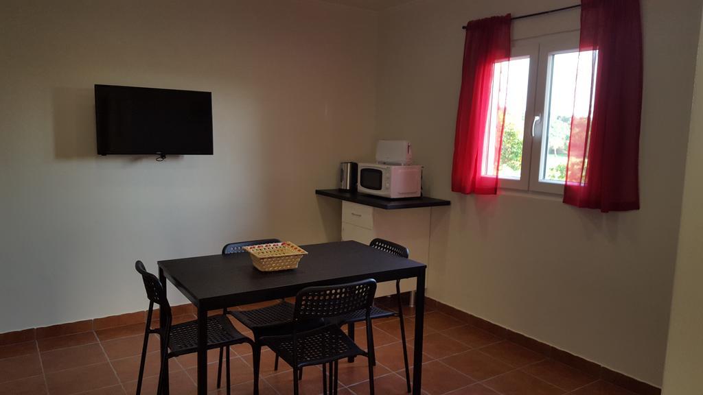 Hotel Monte Da Barragem Montargil Exterior foto
