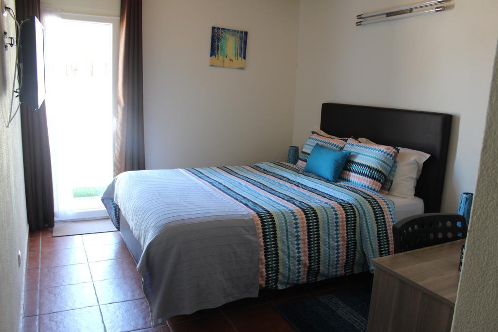 Hotel Monte Da Barragem Montargil Exterior foto